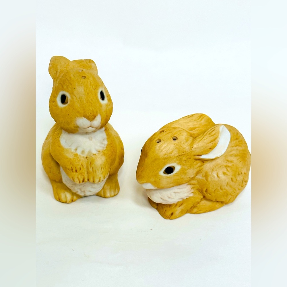 Vintage Bunny Salt and Pepper Shakers